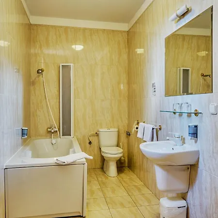 Royal Hotel 4*