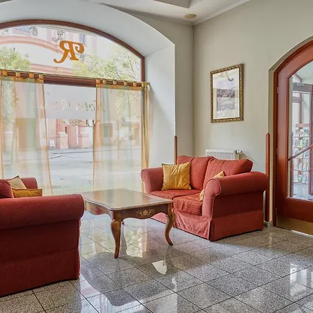 Royal 4* Chomutov
