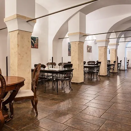 Hotel Royal