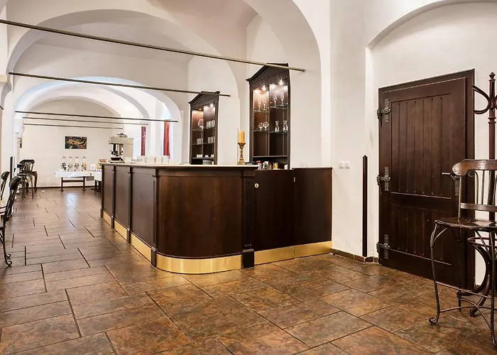 Royal Hotel